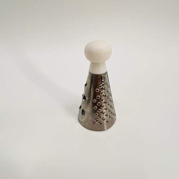 Mini cheese graters set of 2 - Picture 7 of 7